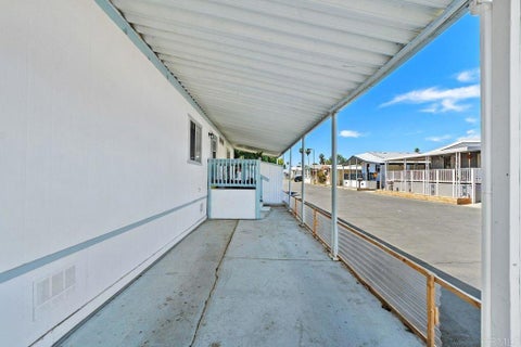 Tiny photo for 530 Devonshire Avenue, Hemet, CA 92543 (MLS # NDP2607281)