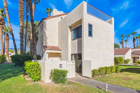 Photo of 462 Sunningdale Drive, Rancho Mirage, CA 92270 (MLS # 219132842DA)