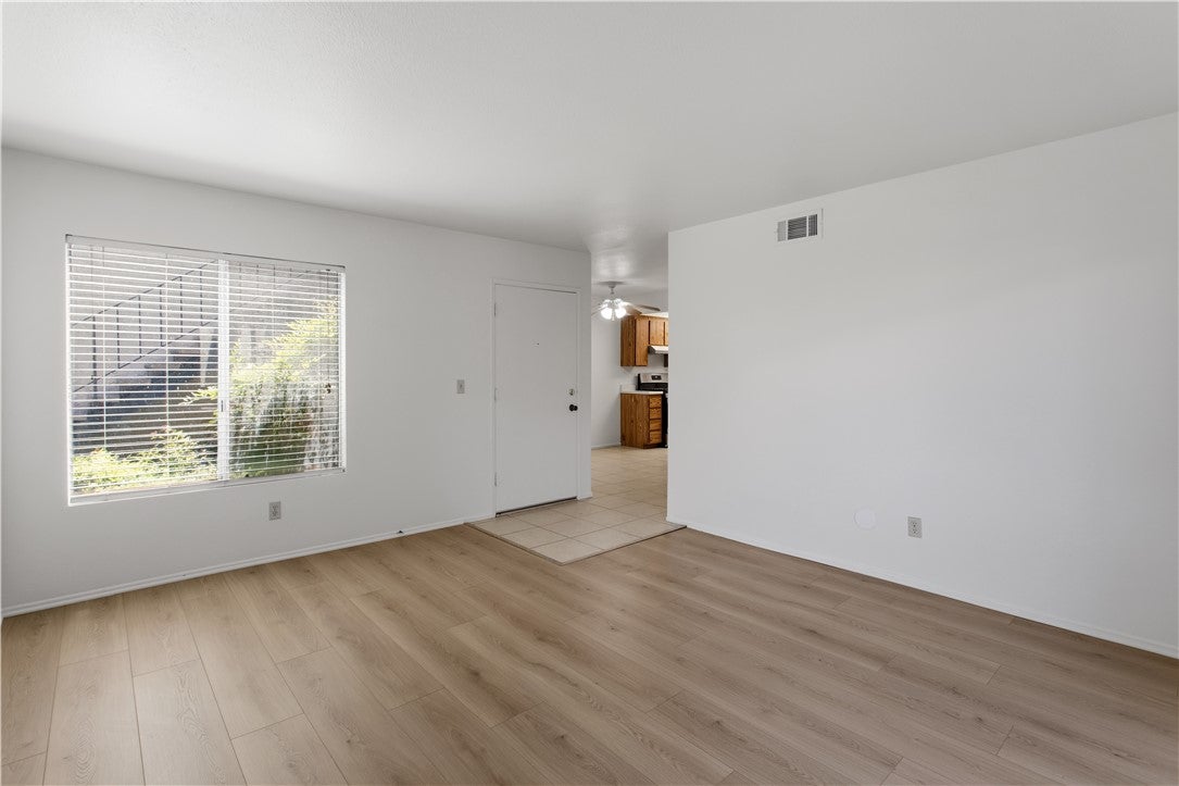 1324 Brentwood B