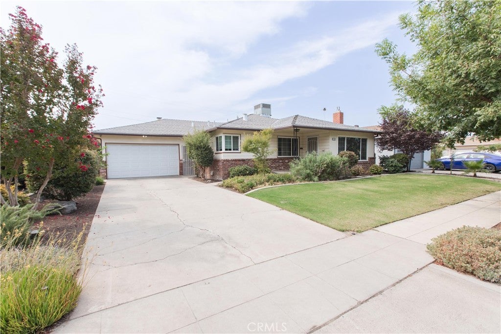 3522 E Redlands