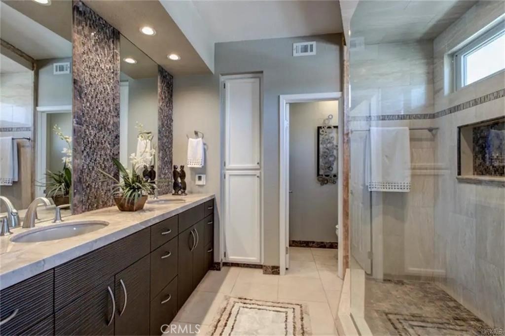 Huntington Continental (HCON) - Residential Lease
