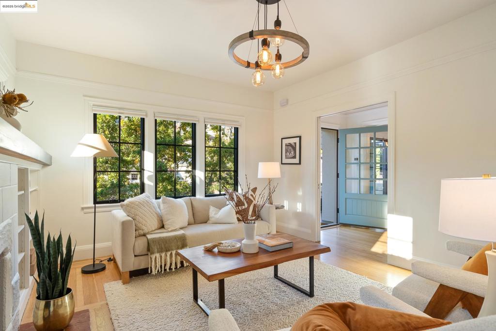 CROCKER HGHLANDS - Residential
