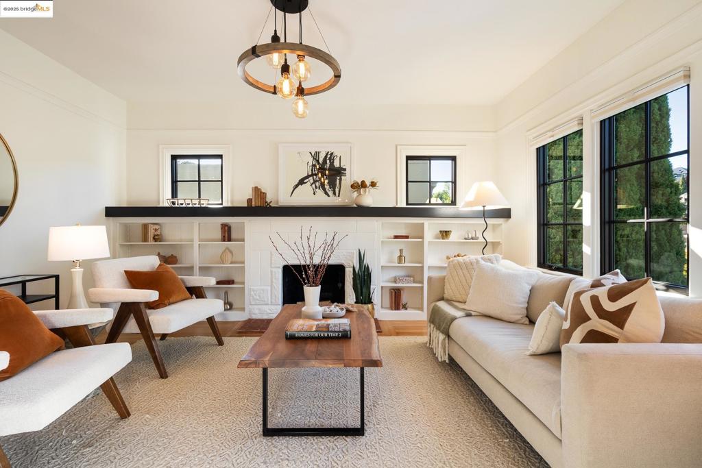 CROCKER HGHLANDS - Residential