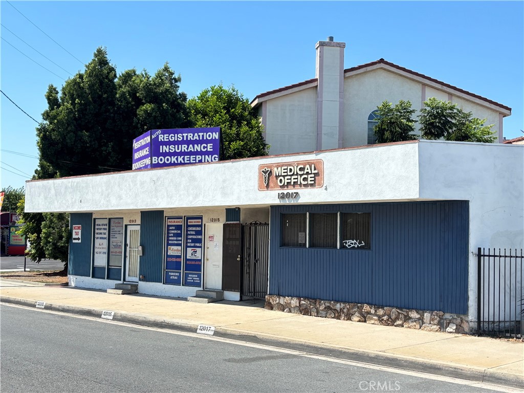 12013 Rosecrans Avenue