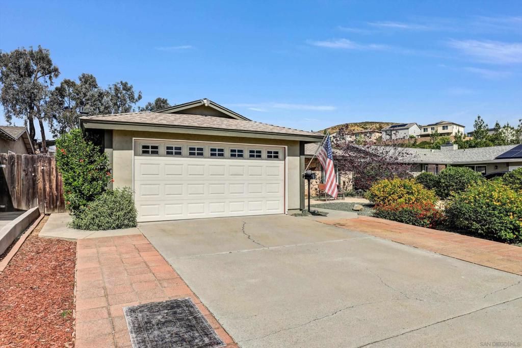 Photo of 9532 Medina Dr, Santee, CA 92071 (MLS # 260009180SD)