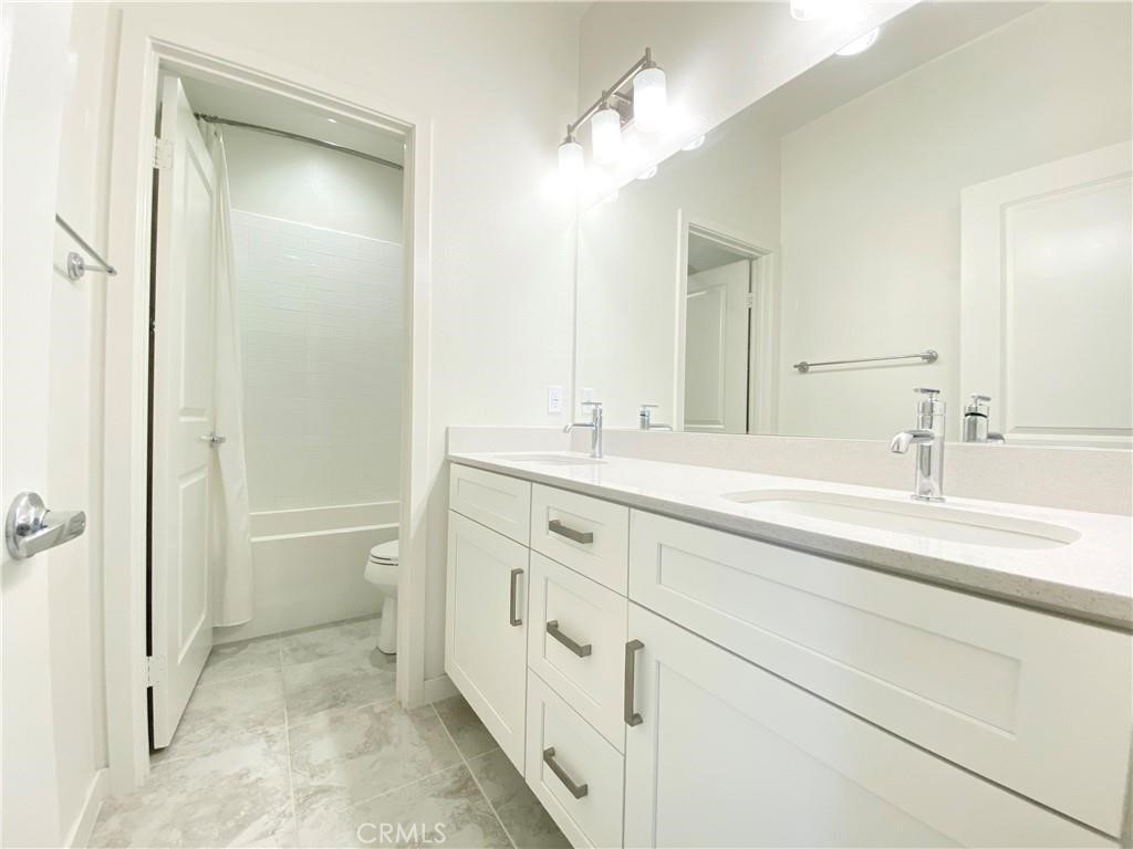 Cadence Park - Residential Lease