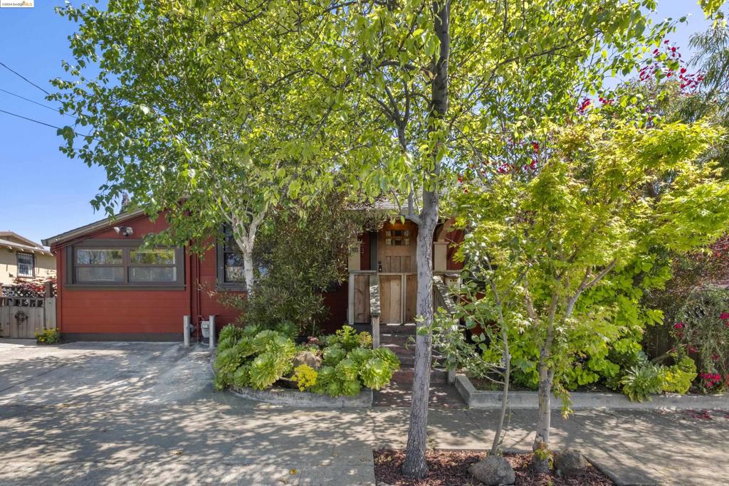 Longefellow - Residential