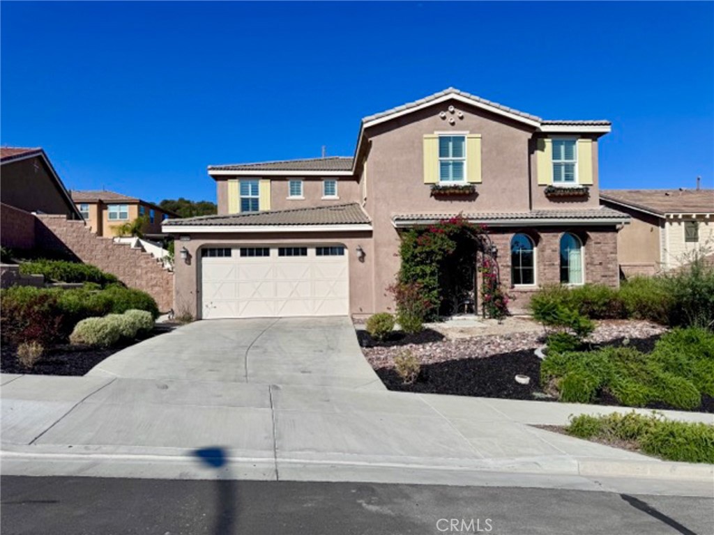 45725 Middle Gate Court