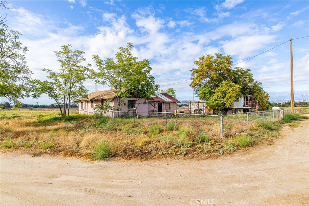 23489 Mapes Road