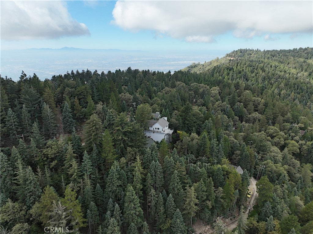 757 Scenic View Drive