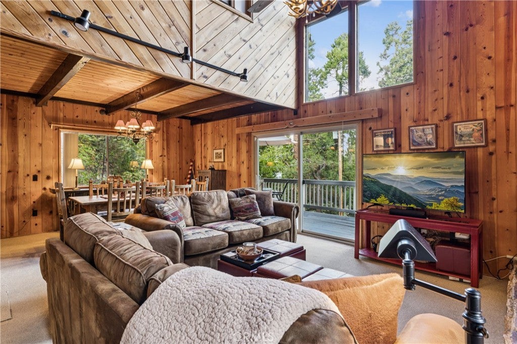 28565 Shenandoah Drive
