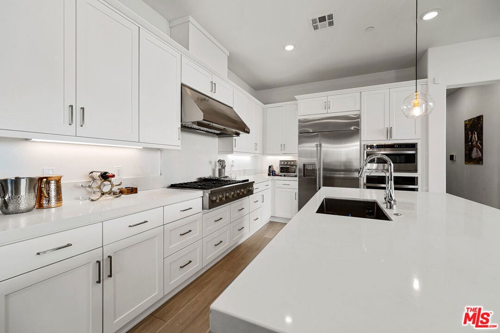 27124 Skyland Way