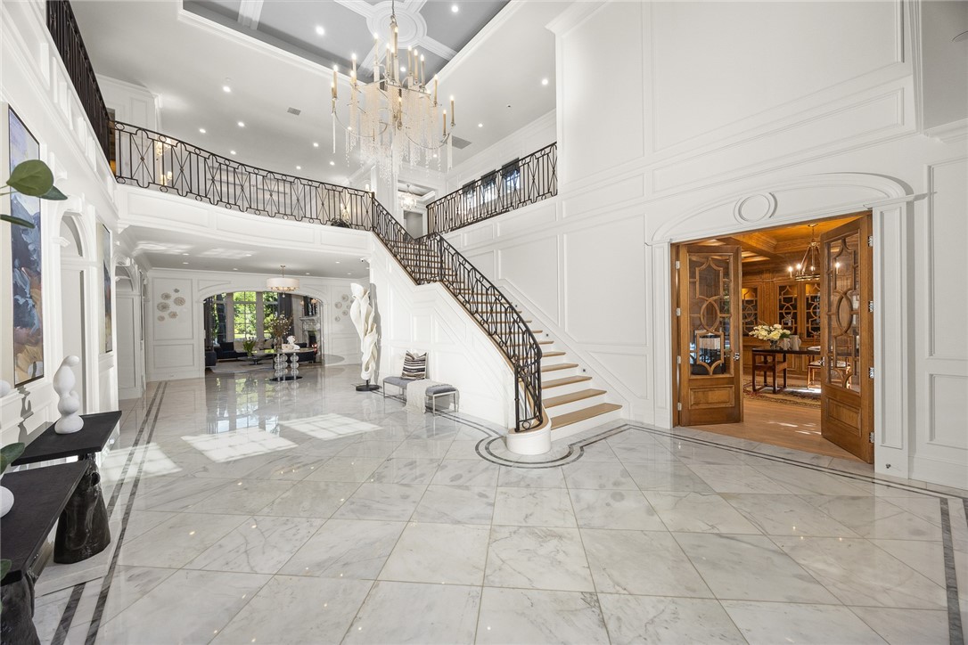 1120 Rodeo Road