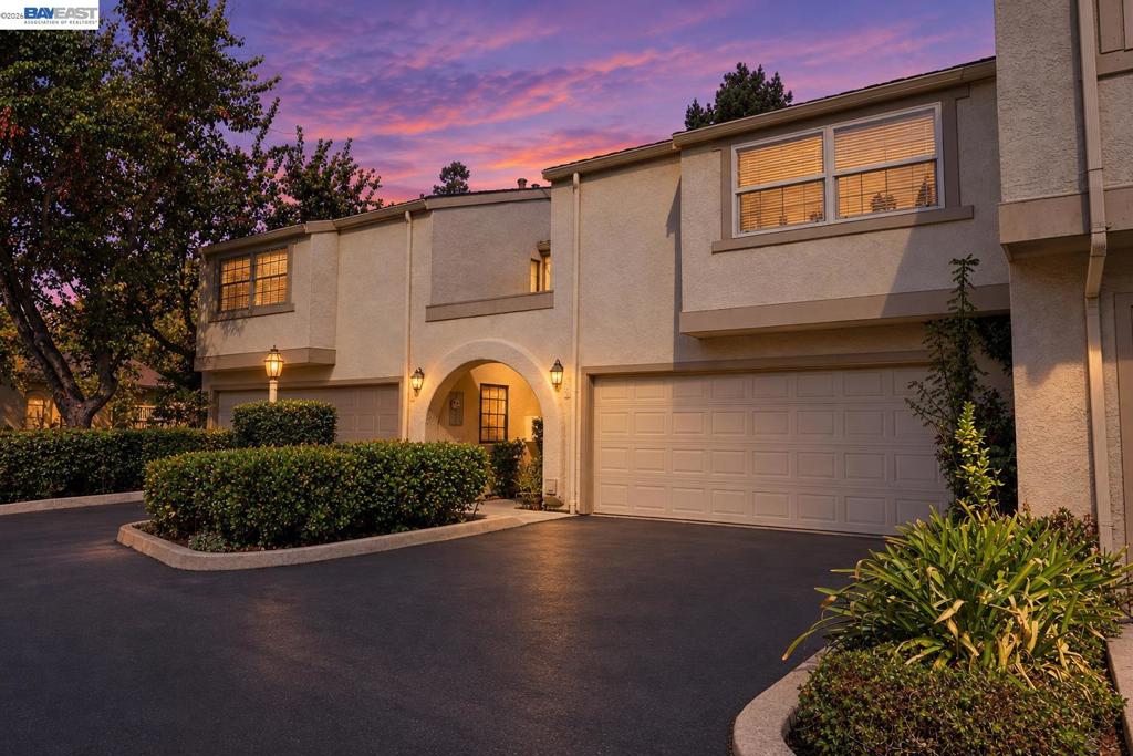 5352 Port Sailwood Dr
