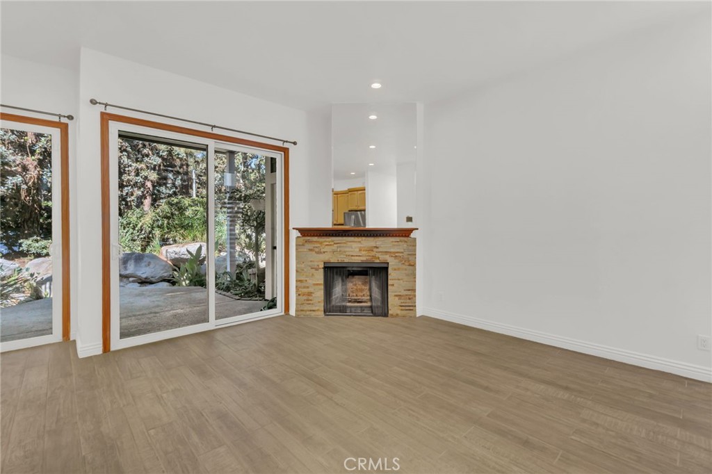 3021 Croyden Bay 97