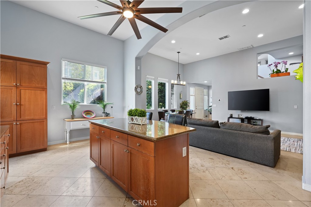 Properties 3 12931 Runway Road