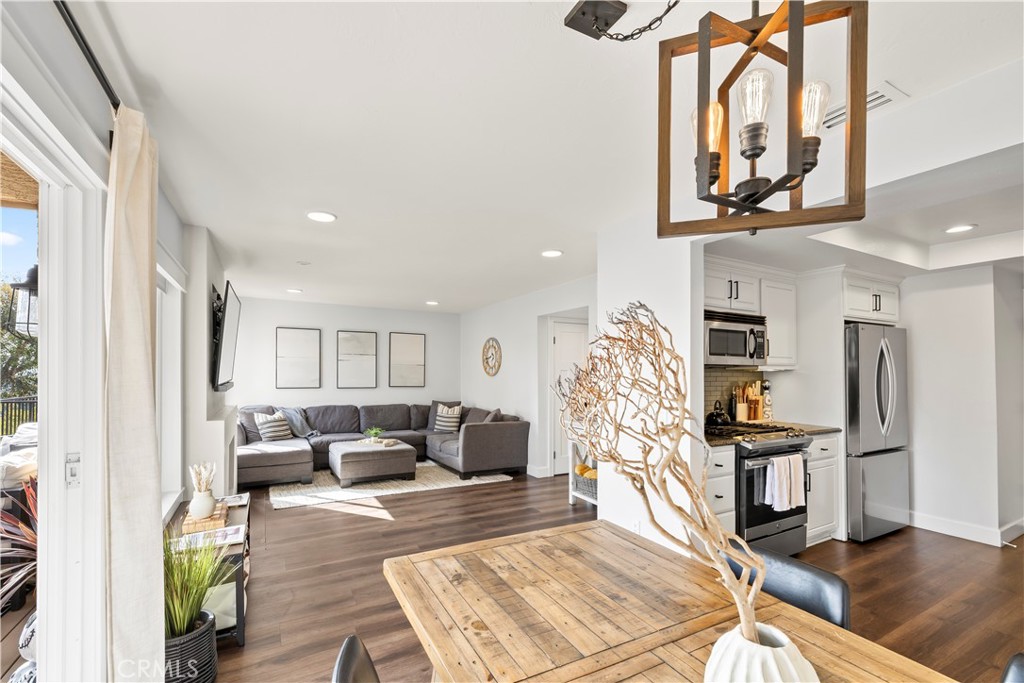 Pacific Island Villas (PVL) - Residential