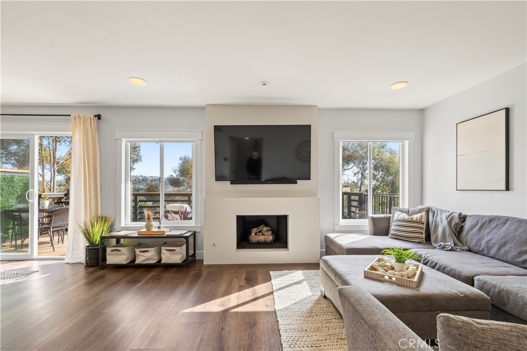 Pacific Island Villas (PVL) - Residential