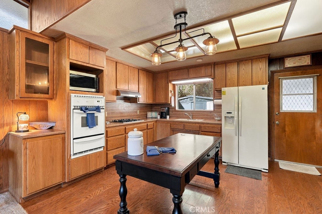 23672 Rocky Dell