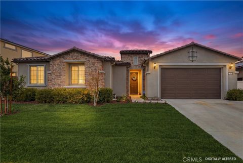 Tiny photo for 12806 Mendocino Ridge Dr, Riverside, CA 92503 (MLS # IG26043350)