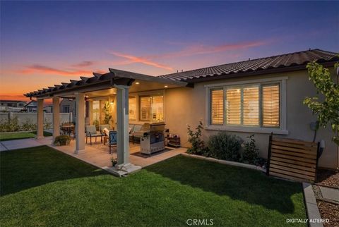 Tiny photo for 12806 Mendocino Ridge Dr, Riverside, CA 92503 (MLS # IG26043350)