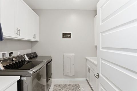 Tiny photo for 12806 Mendocino Ridge Dr, Riverside, CA 92503 (MLS # IG26043350)