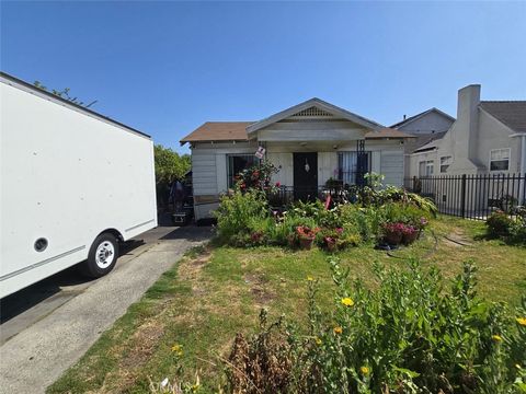 504 E 67th Street Los Angeles CA 90003