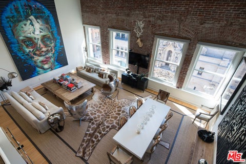 Photo of 253 S Broadway #502, Los Angeles, CA 90012 (MLS # 25485319)