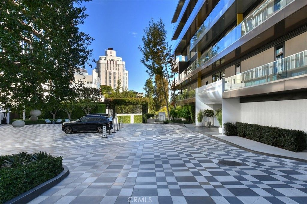 Photo of 8420 W Sunset Boulevard #403, West Hollywood, CA 90069 (MLS # SR26010032)