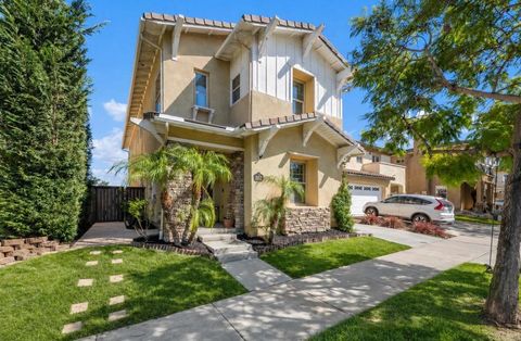 Photo of 1625 Falling Star Dr Dr, Chula Vista, CA 91915 (MLS # NDP2604017)