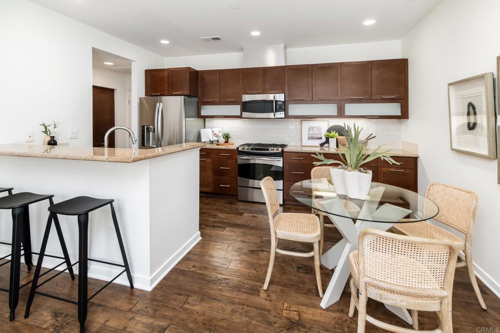 10667 Golden Willow 152