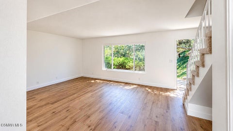 Tiny photo for 207 Green Heath Place, Thousand Oaks, CA 91361 (MLS # 226004363)