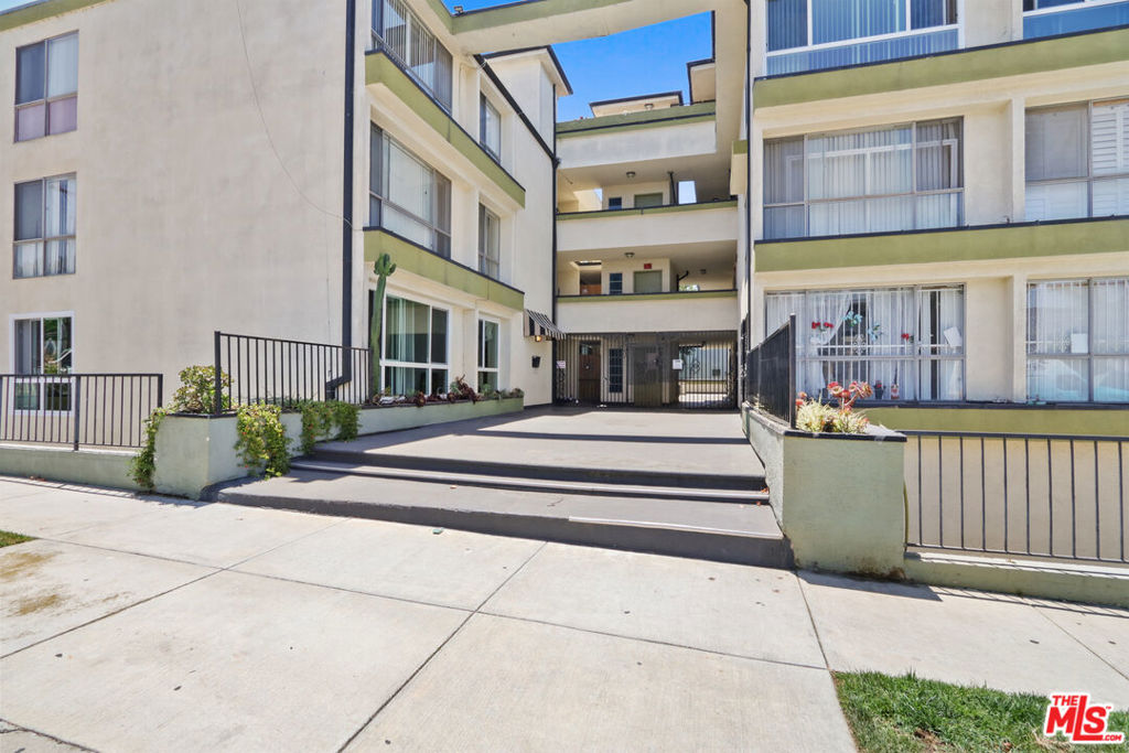 500 Evergreen Street 306
