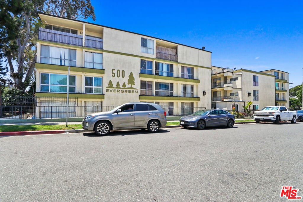 500 Evergreen Street 306, Inglewood CA 90302