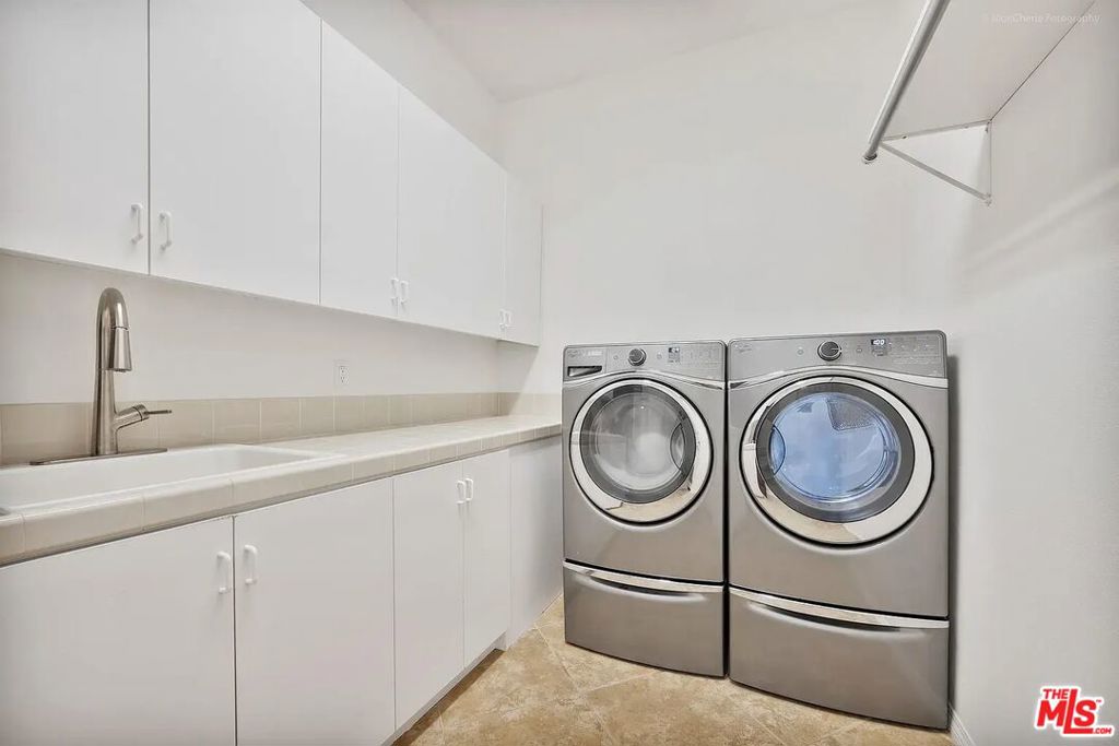 Santo Tomas - Residential Lease