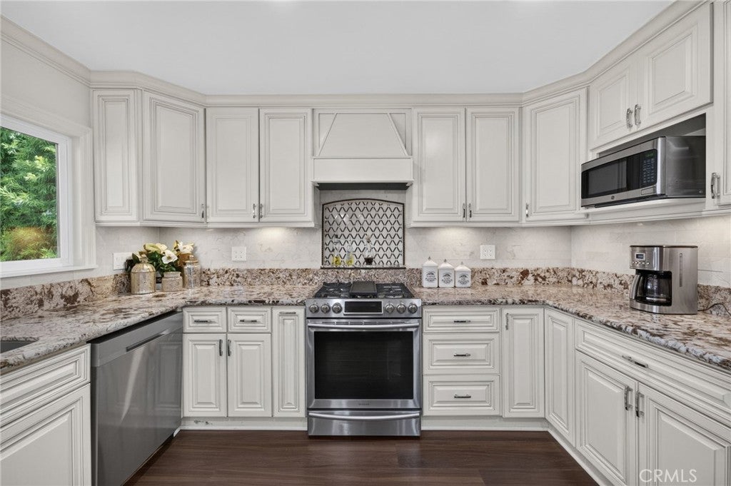 26615 Tampico Place, Mission Viejo CA 92691 - Photo 16