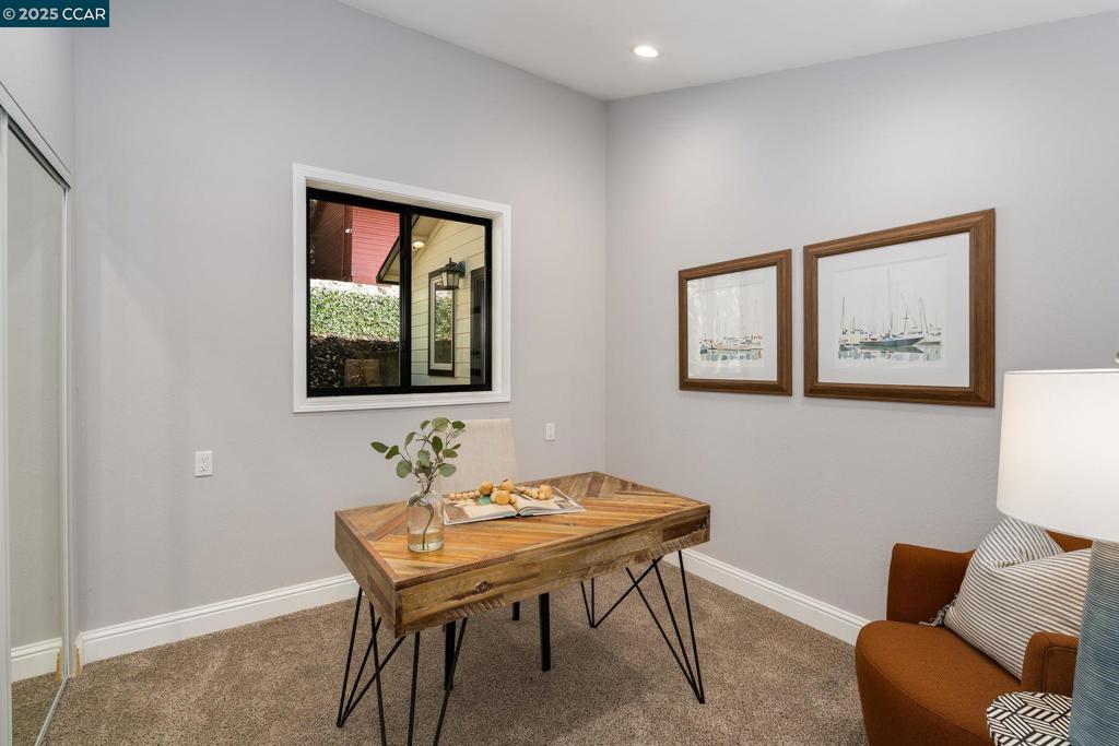 CASTRO VALLEY - Residential