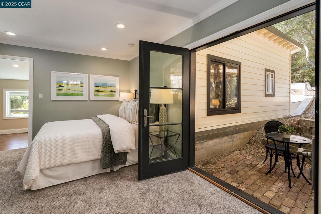 CASTRO VALLEY - Residential