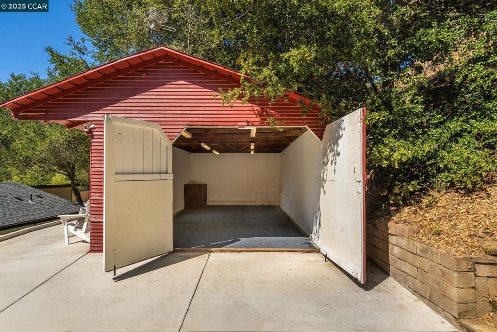 CASTRO VALLEY - Residential