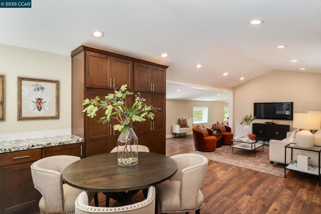 CASTRO VALLEY - Residential