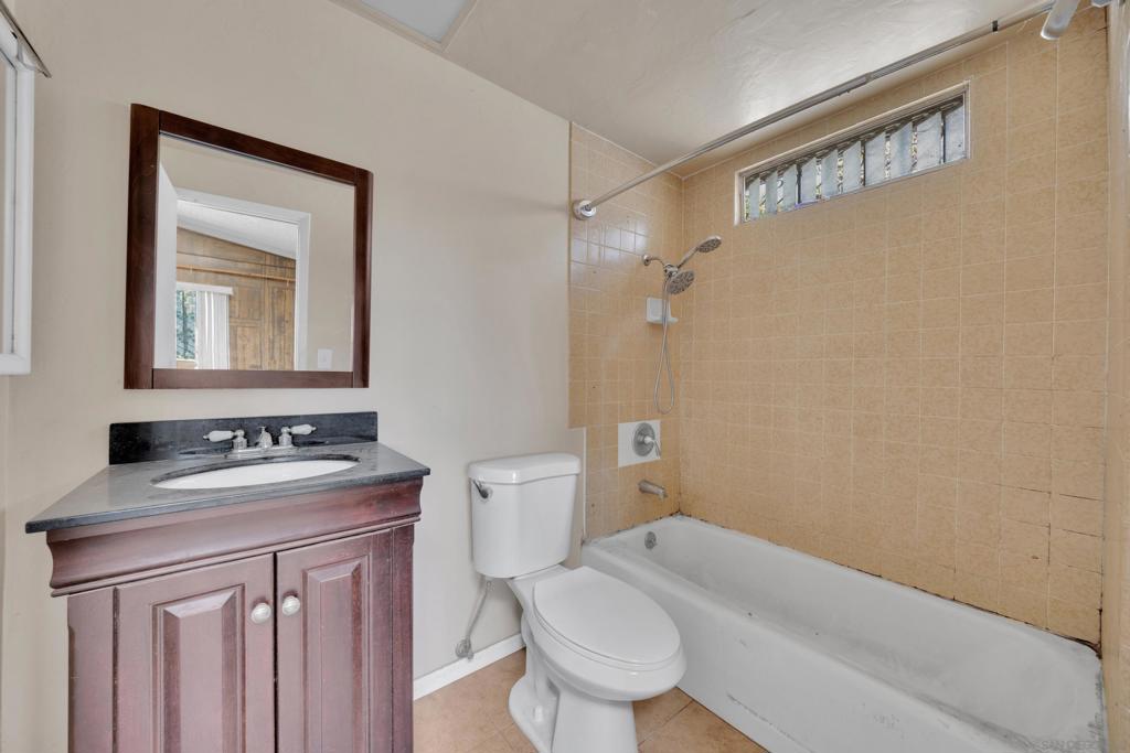 Paradise Hills - Residential