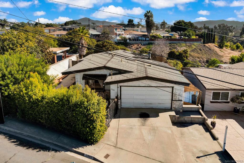 Paradise Hills - Residential