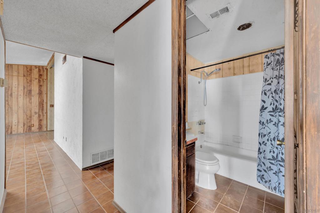 Paradise Hills - Residential