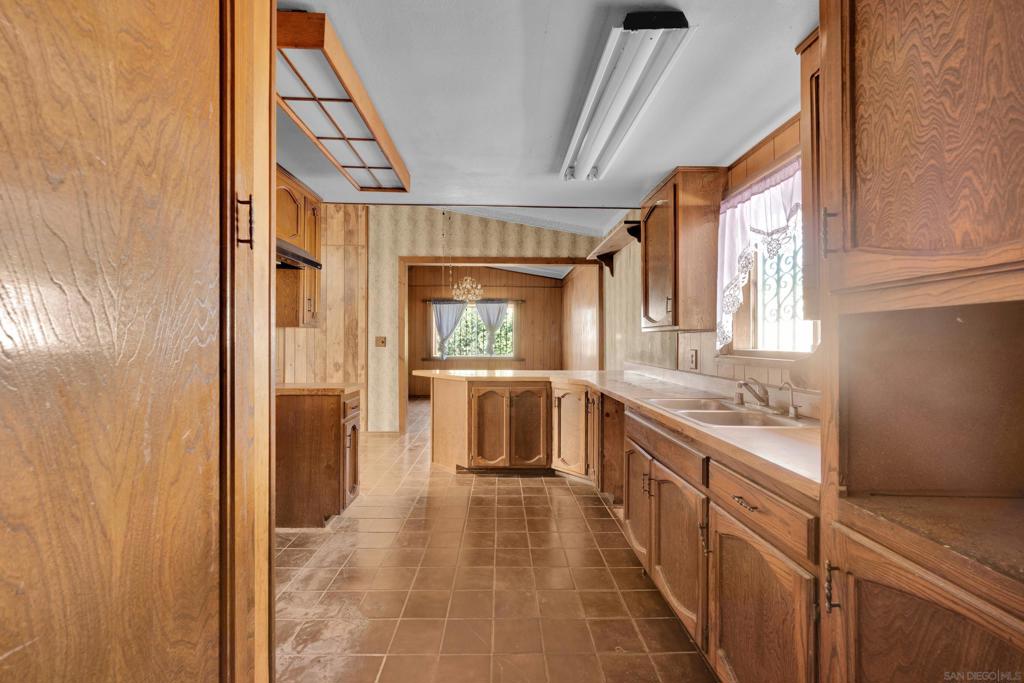 Paradise Hills - Residential