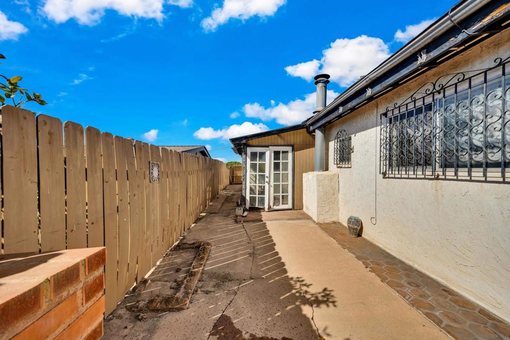 Paradise Hills - Residential