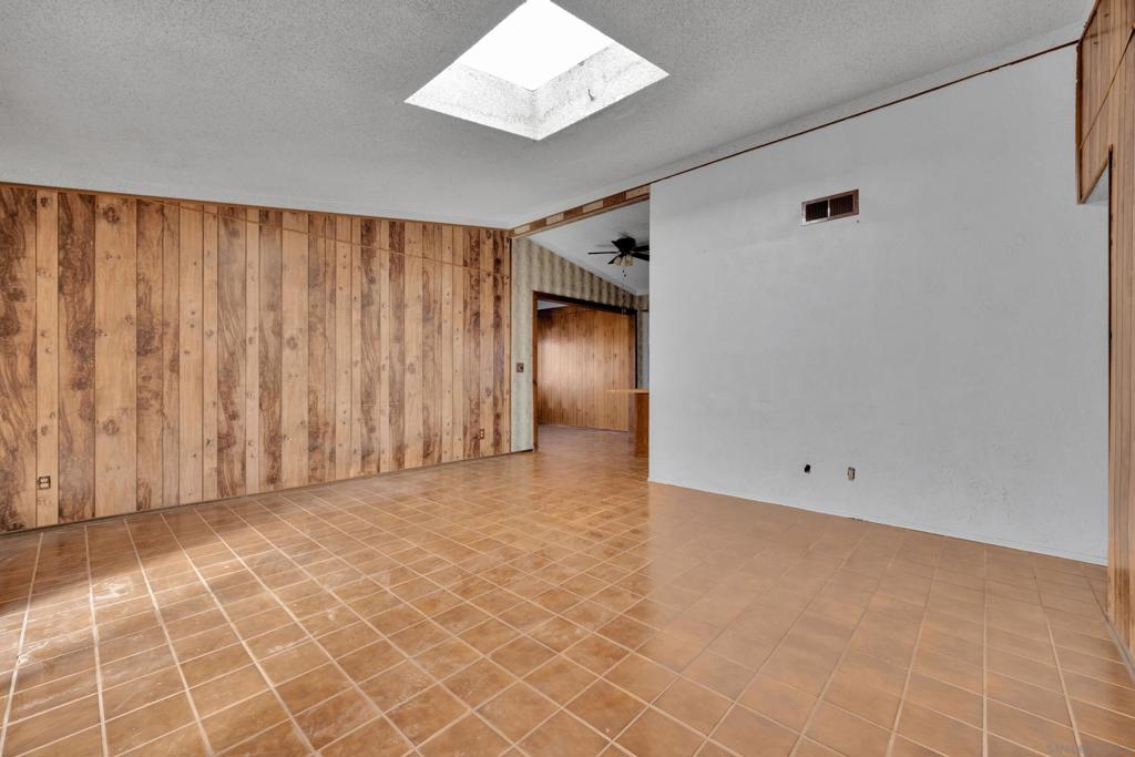 Paradise Hills - Residential