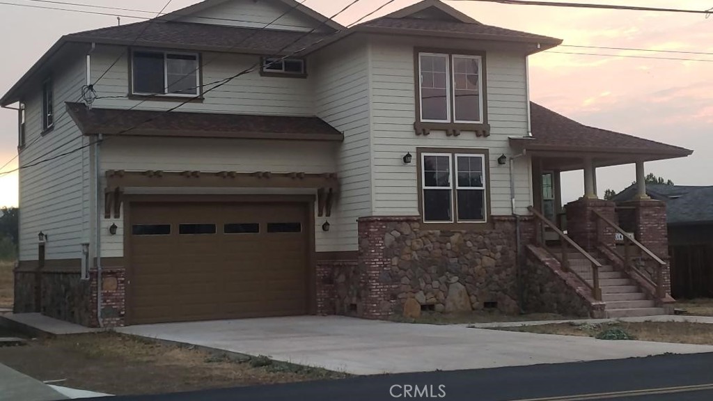 Nice two story home. great for investors. needs doors floors..
