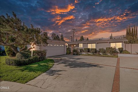 Photo of 4933 Bruges Avenue, Woodland Hills, CA 91364 (MLS # P1-24704)