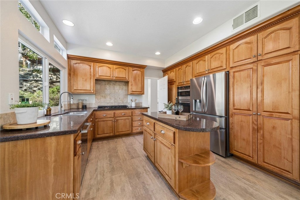 5535 Shady Creek