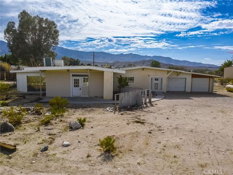 Photo of 35833 Sutter Avenue, Lucerne Valley, CA 92356 (MLS # CV25189724)